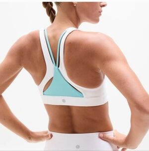 Athleta Flex Spacer Tipped Sports Bra